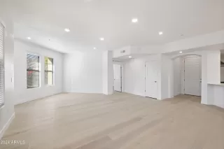 Photo #4: 6650513 Listing