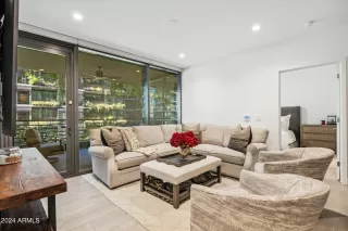 Photo #2: 6650525 Listing 