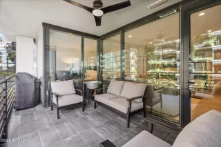 Photo #6: 6650525 Listing 