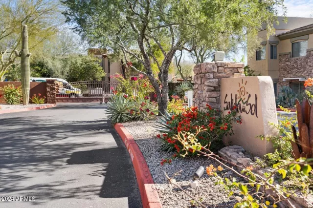 MLS: 6651069 Condo For Sale