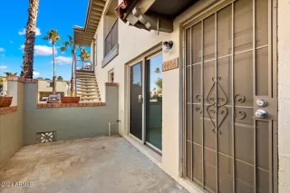 Photo #3: 6651124 Listing