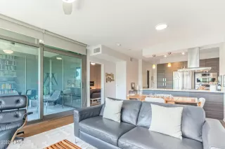 Photo #1: 6651415 Listing 