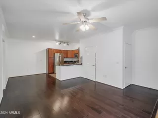 Photo #6: 6651448 Listing 