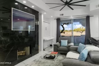 Photo #2: 6651526 Listing