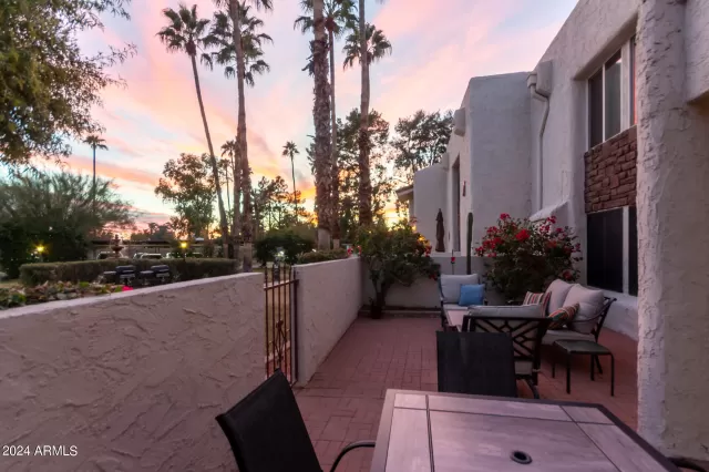 MLS: 6651570 Condo For Sale