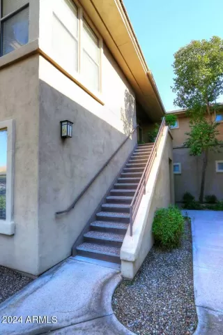 Photo #3: 6651572 Listing