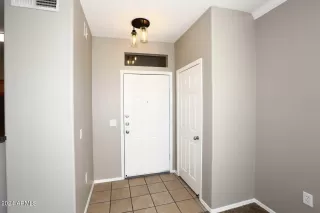 Photo #5: 6651572 Listing