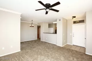 Photo #6: 6651572 Listing