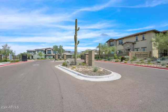 MLS: 6651730 Condo For Sale