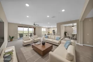 Photo #5: 6651730 Listing