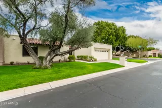 Photo #3: 6651733 Listing