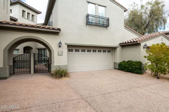 MLS: 6651850 Condo For Sale