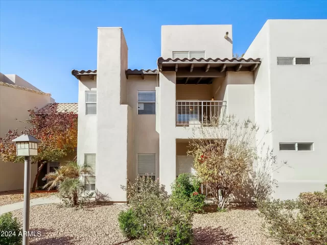 MLS: 6651994 Condo For Sale