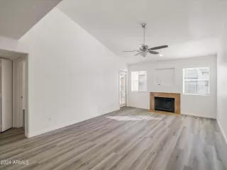 Photo #3: 6651994 Listing