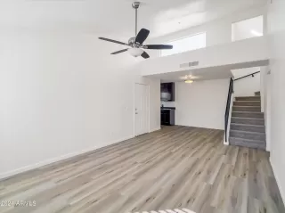 Photo #6: 6651994 Listing