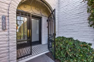 Photo #4: 6652032 Listing