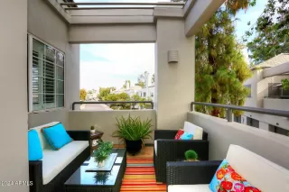 Photo #2: 6652253 Listing