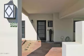 Photo #2: 6652407 Listing