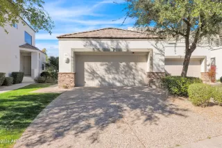 Photo #2: 6652623 Listing