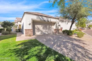 Photo #3: 6652623 Listing