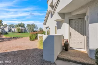 Photo #5: 6652623 Listing