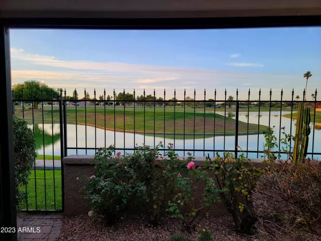 MLS: 6652681 Condo For Sale
