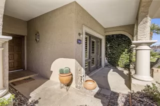 Photo #4: 6652681 Listing
