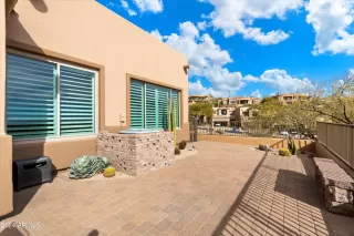 Photo #2: 6652689 Listing