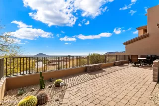 Photo #3: 6652689 Listing