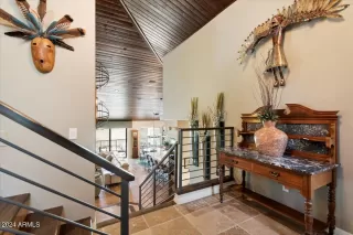 Photo #2: 6652705 Listing