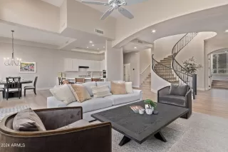 Photo #1: 6653015 Listing