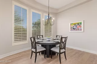 Photo #5: 6653015 Listing