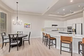 Photo #6: 6653015 Listing