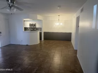 Photo #5: 6653154 Listing 