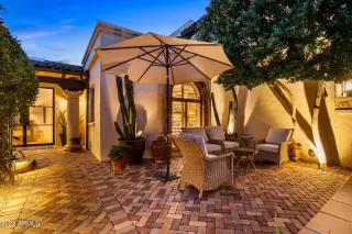 Photo #2: 6653186 Listing 