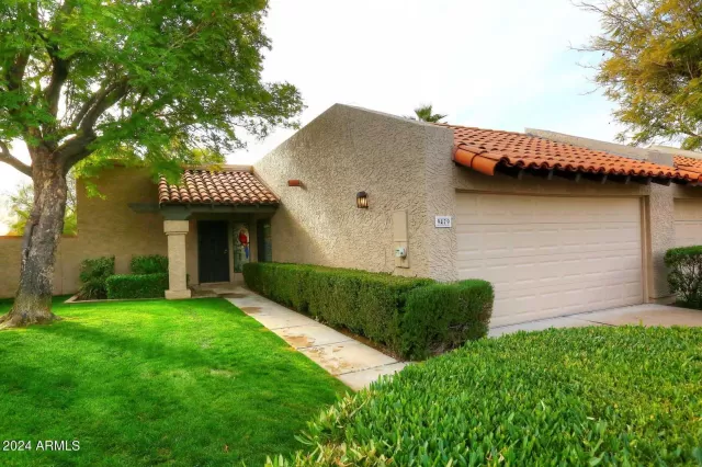 MLS: 6653196 Condo For Sale