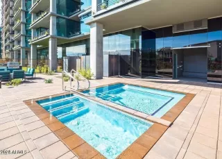 Photo #5: 6653212 Listing