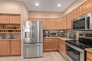 Photo #5: 6653332 Listing 