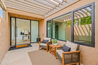 Photo #1: 6653356 Listing