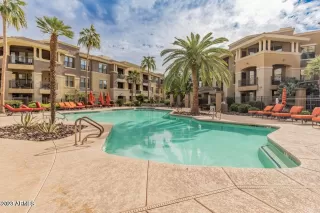 Photo #6: 6653425 Listing