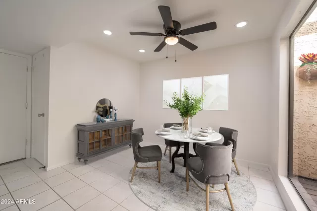 MLS: 6653624 Condo For Sale