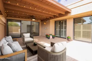 Photo #1: 6653624 Listing 