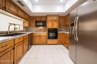 Photo #4: 6653624 Listing 