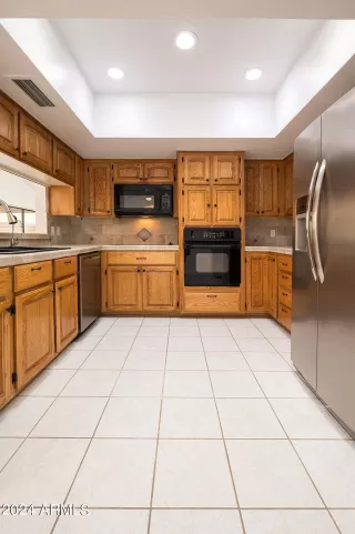 Photo #5: 6653624 Listing 