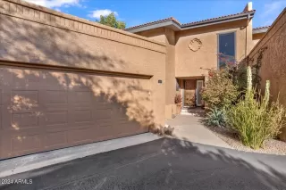 Photo #1: 6653971 Listing 