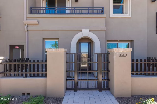 MLS: 6654055 Condo For Sale