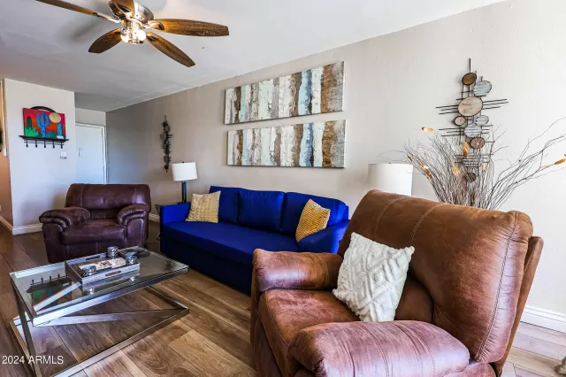 MLS: 6654258 Condo For Sale