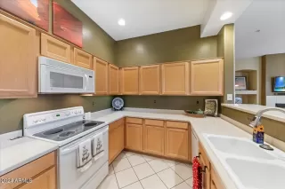 Photo #5: 6654359 Listing 