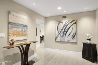 Photo #2: 6654389 Listing 