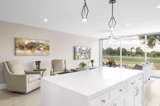 Photo #3: 6654389 Listing 